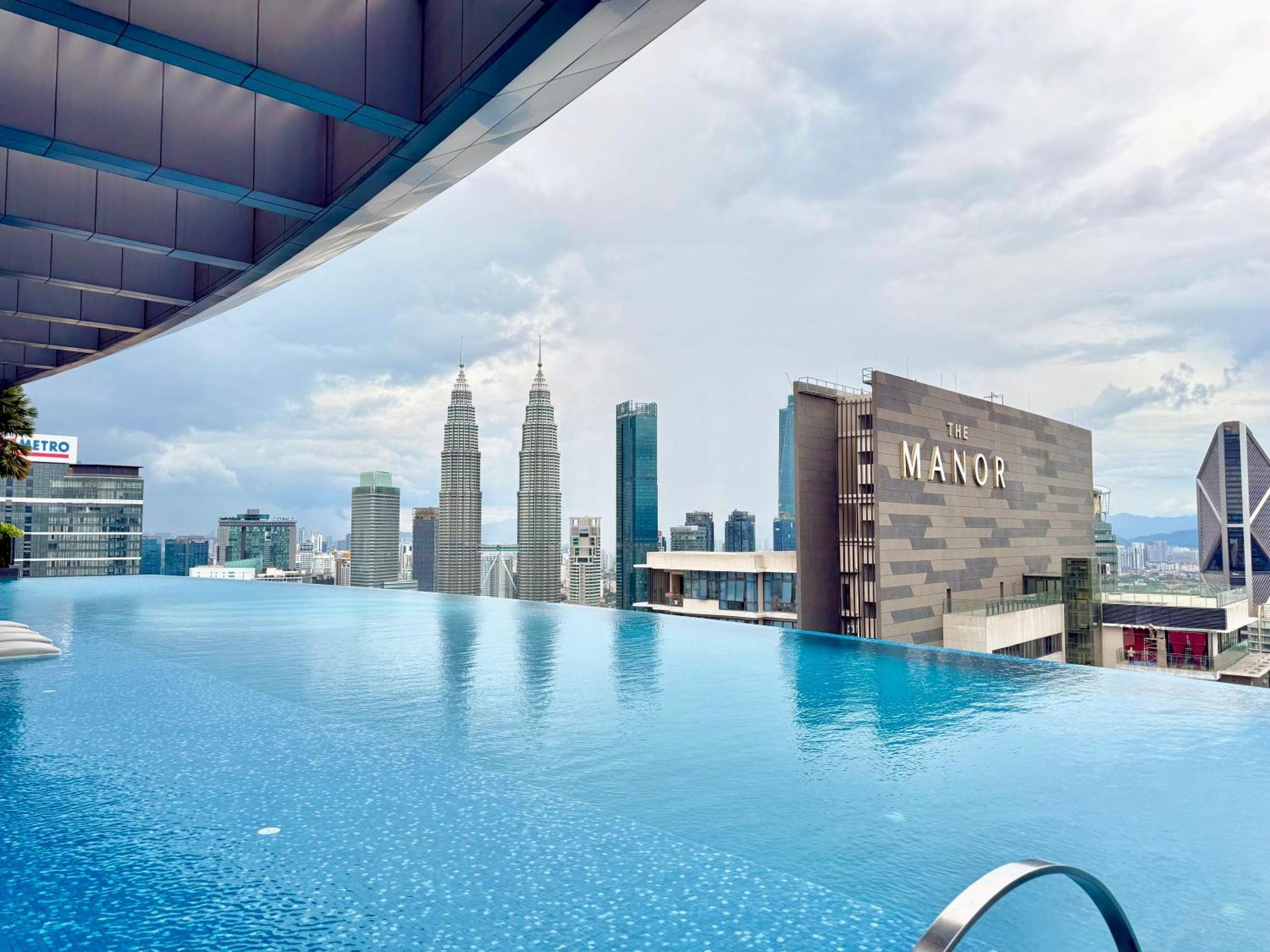 Crystal Suite At Eaton Klcc Kuala Lumpur Esterno foto
